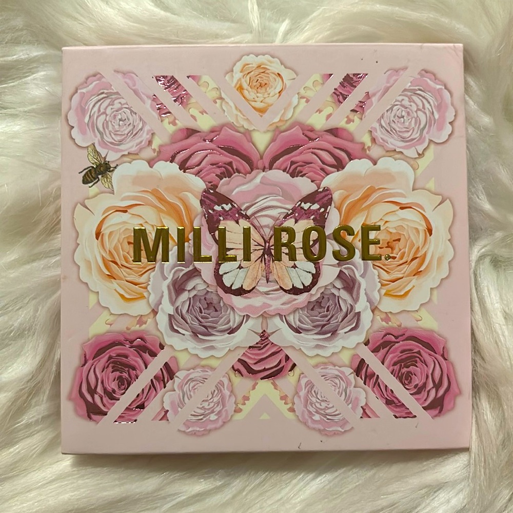 Milli Rose Colors in Bloom Rose Eyeshadow Palette